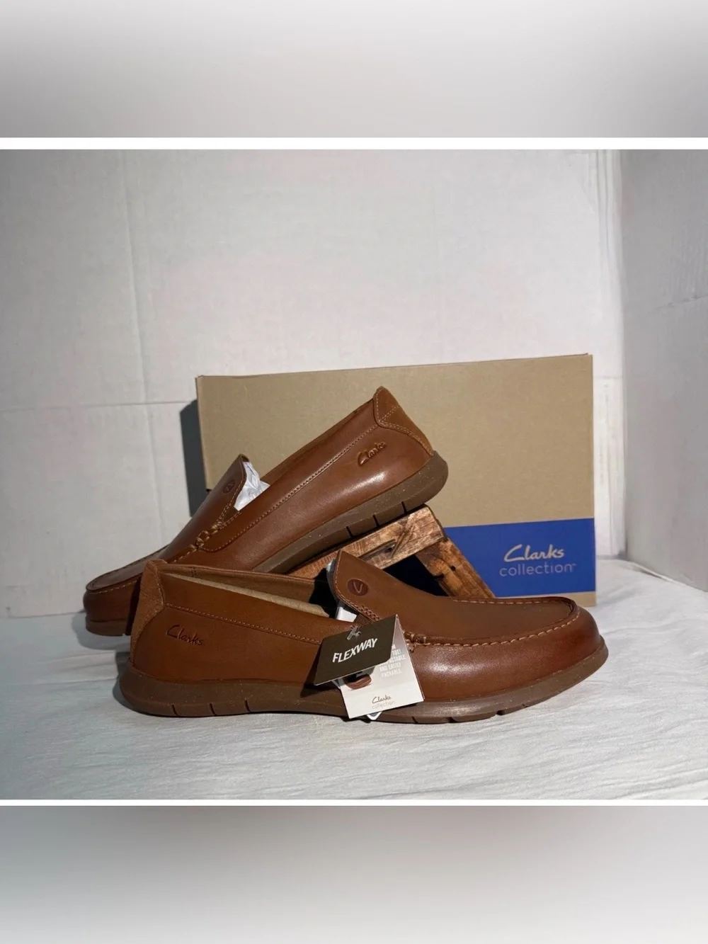 CLARKS Men’s Flexway Step tan Leather Slip-On Shoes Size 8.5 M 261 81976 New